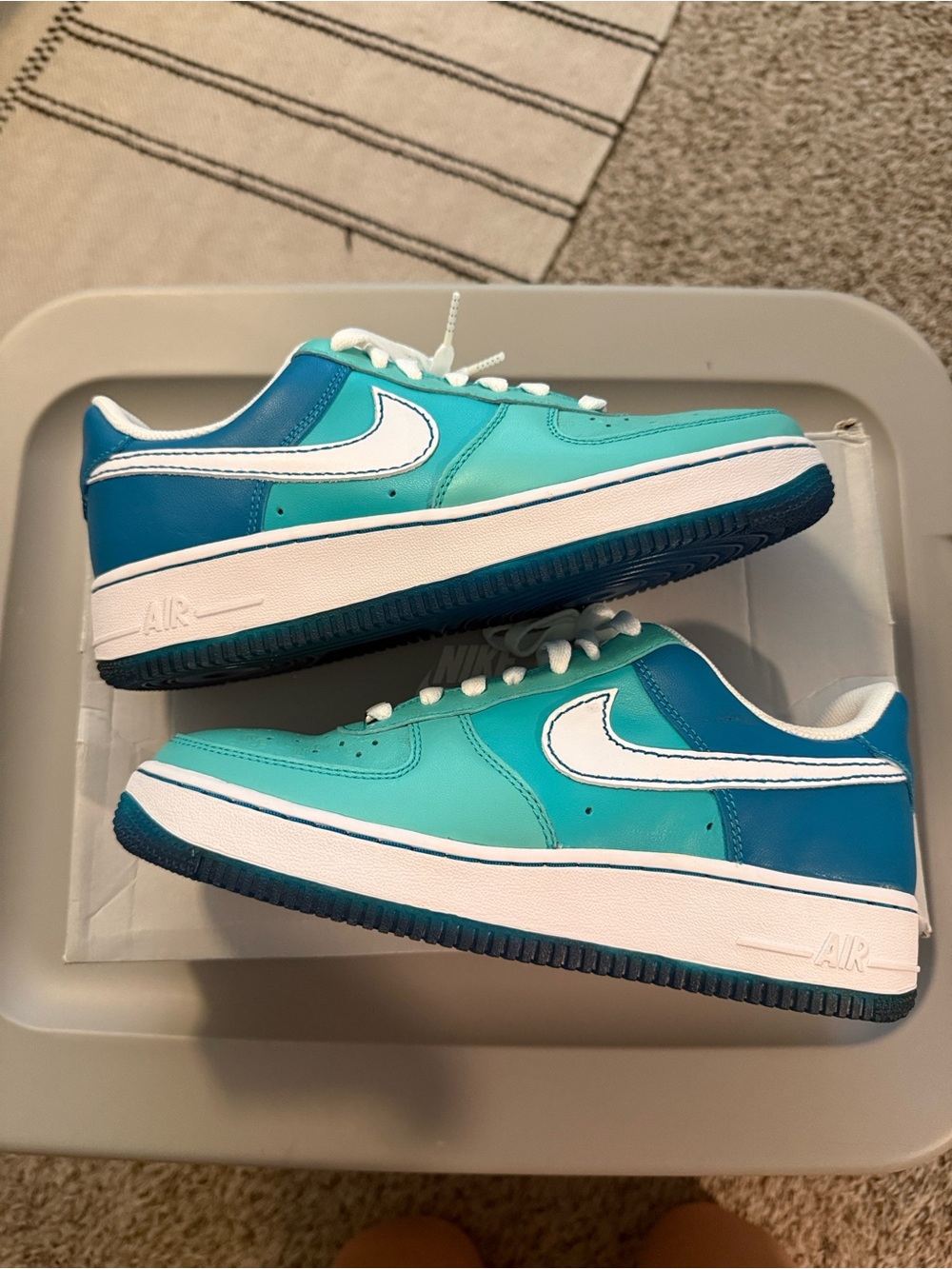 Nike Women’s Air Force 1 - Azure/White